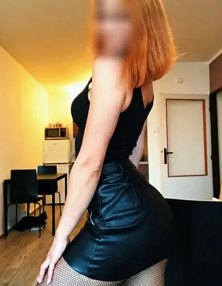 Amanda, 30