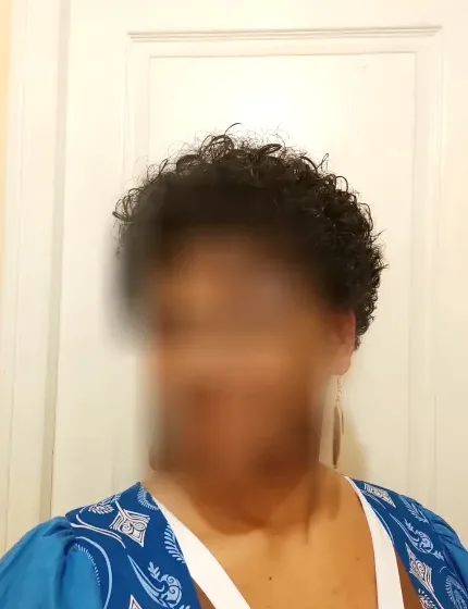 Helena, 37